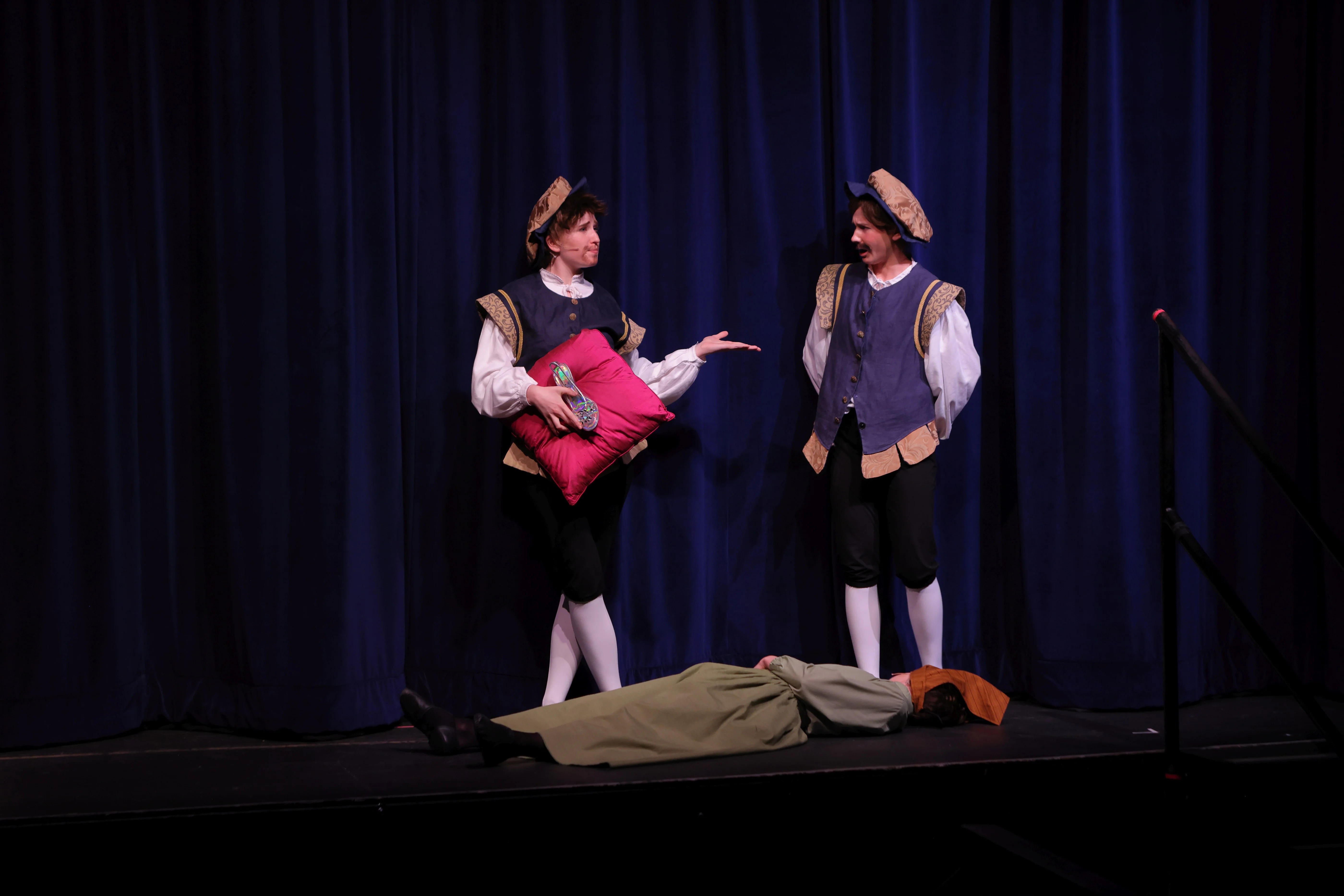 SR - Cinderella production photo